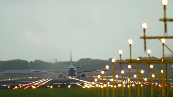 Klm boeing 737 Landung — Stockvideo