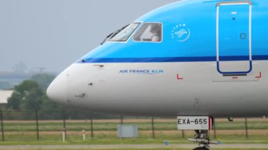 KLM Cityhop Embraer 190 taksifikasyon