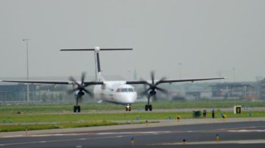 Bombardier Dash 8 Q400 Flybe Taksilemek