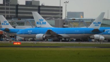 Amsterdam sabah trafikte