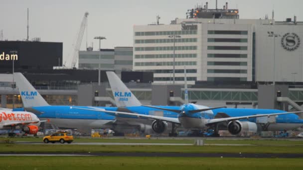 Tráfego matutino em Amsterdam — Vídeo de Stock