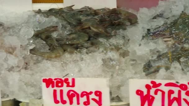 Čerstvé plody moře Thajsko na pouliční trh — Stock video