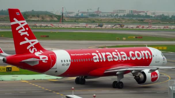 AirAsia Airbus 320 kołowania — Wideo stockowe