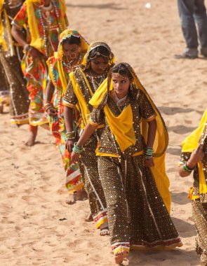 Pushkar içinde Hintli kızlar