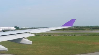 Bangkok Suvarnabhumi Havaalanı'na gidiş