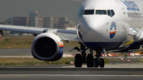 Boeing 737 před odjezdem — Stock video