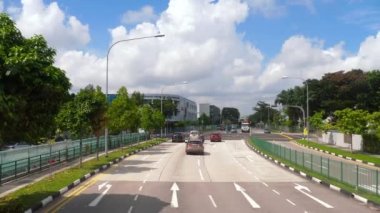 Otobüs yoldan Singapur