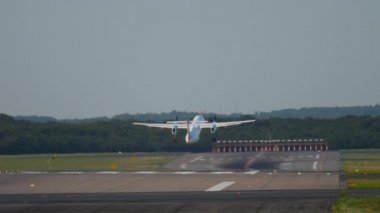 Turboprop uçak kalkış