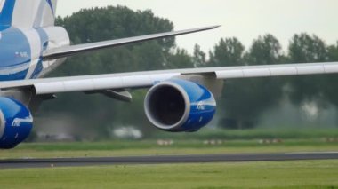 Airbridgecargo Boeing 747 kalkış