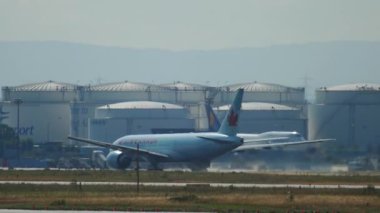 Hava Kanada Boeing 777 kalkış