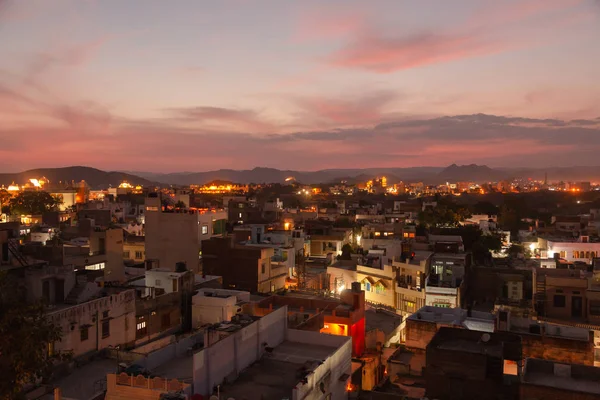 Roofs of Udaipur houses at night — Stock Photo, Image