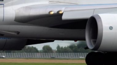 KLM Boeing 747 hızlandırmak gidiş daha önce