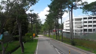 Otobüs yoldan Singapur