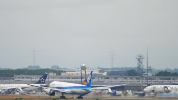 阿纳波音777起飞 — 图库视频影像