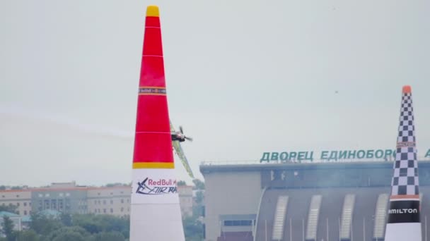 Avião de corrida no palco — Vídeo de Stock