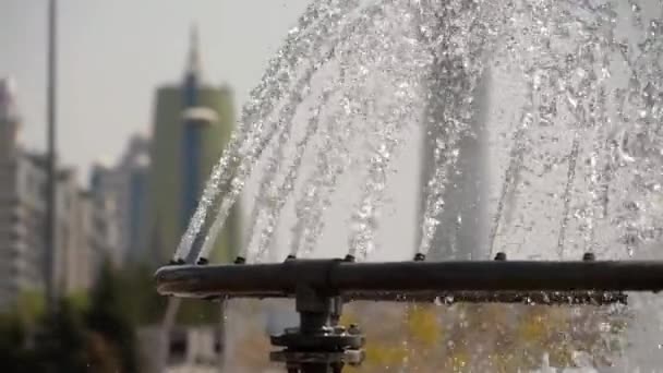 Fountain in Nur-Sultan, capital of Kazakhstan — Stock Video