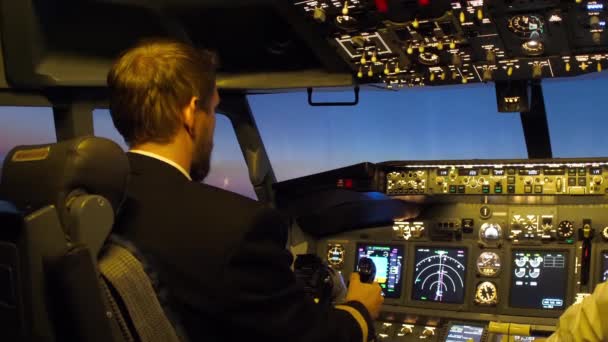Cockpit d’aéronefs civils. — Video
