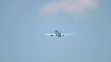 Özbekistan Havayolları Airbus A320 kalkış
