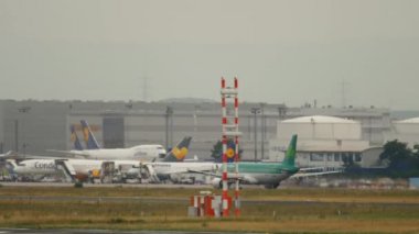 Aer Lingus Airbus A320 kalkış