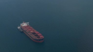İniş yapan uçaktan hava görüntüsü
