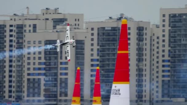 Avião de corrida no palco — Vídeo de Stock