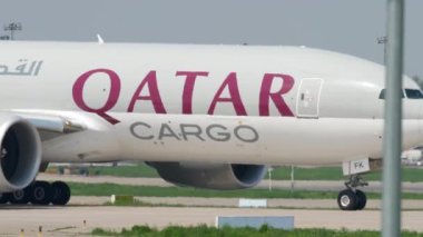 Qatar Airways Kargo kalkış