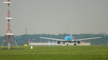 KLM Boeing 777 hızlandırmak gidiş daha önce