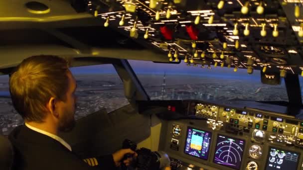 Civil aircraft cockpit. — Stock Video