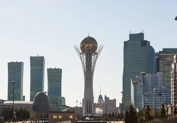 Bâtiment Baiterek au Kazakhstan — Photo