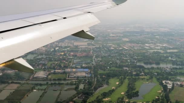 Aerial view from descending airplane — Stock Video