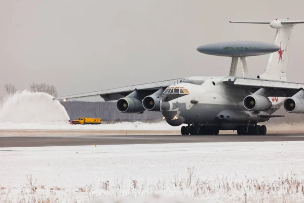 Aéronefs avec radar A50U — Photo