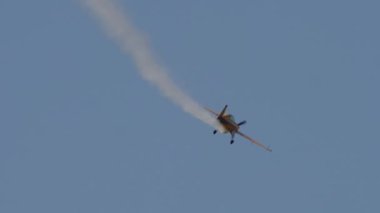 Spor uçak performans akrobasi uçuş