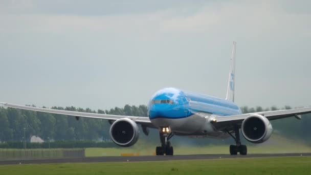 Klm オランダ航空ボーイング 777 発 — ストック動画