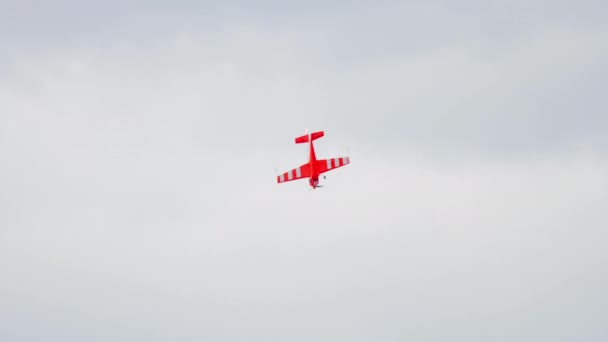 Världsmästare i aerobatik — Stockvideo