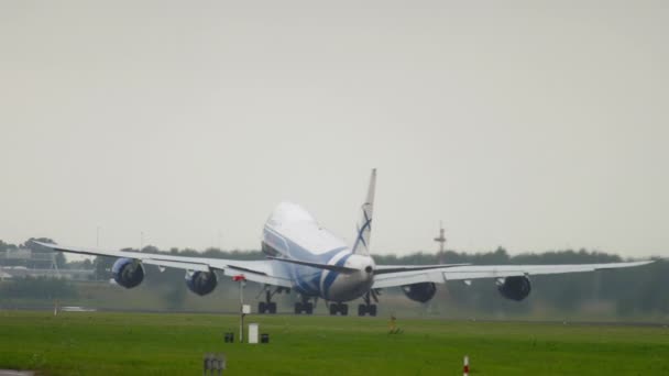 エアーニッポン ボーイング 747 出発 — ストック動画