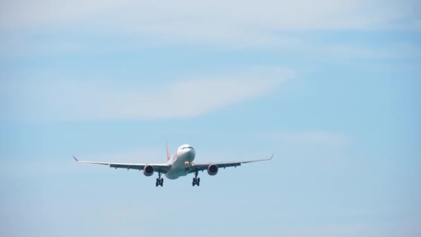 Airbus 330 approaching over ocean — Stock Video