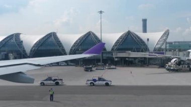 Suvarnabhumi havaalanında uçak taksi, Bangkok