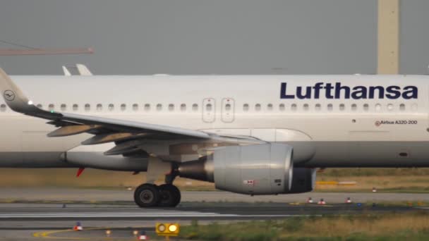 Airbus A320 przyspiesza przed odlotem — Wideo stockowe