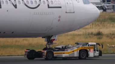 Airbus 340 servis dışı.