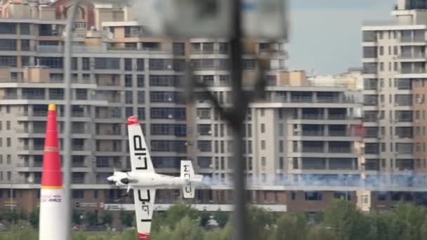 Avião de corrida no palco — Vídeo de Stock