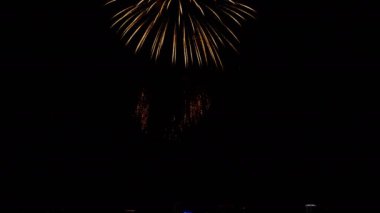 Şehir Festivali 'nde renkli havai fişekler