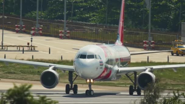 Avion de ligne prêt à décoller — Video