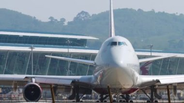 Rossiya Havayolları Boeing 747 Taksicilik