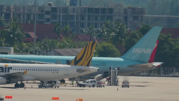 Apron dari Bandara Phuket — Stok Video