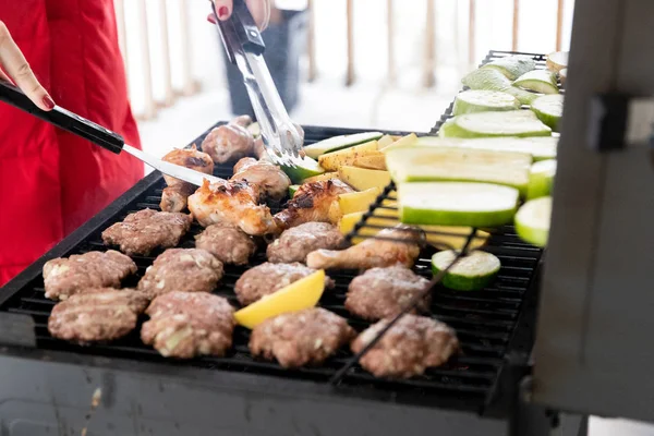 Churrasco Piquenique Oudoors Conceito Inverno Carne — Fotografia de Stock