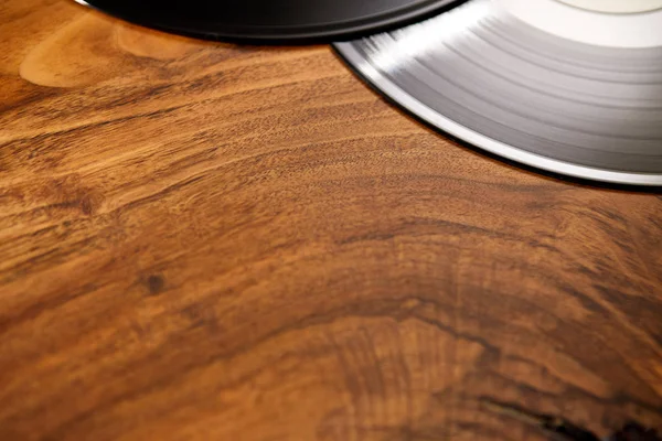 Registros Vinilo Mesa Madera — Foto de Stock