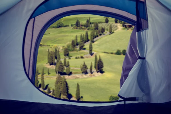 Vue Porte Tente Ensoleillée Sur Grands Espaces Toscane — Photo