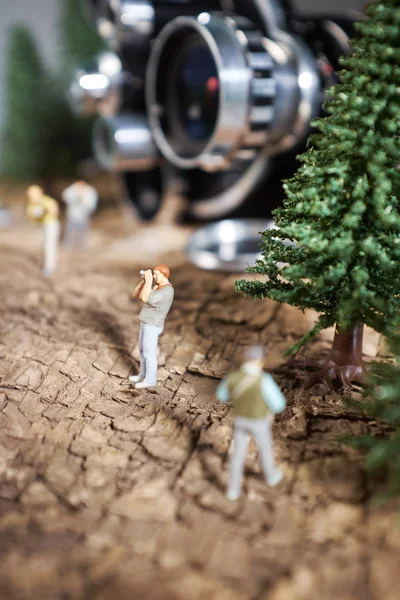 Miniatyr Personer Photograpehr Skytte Retro Gammal Vintage Och Klassiska Filmkamera — Stockfoto