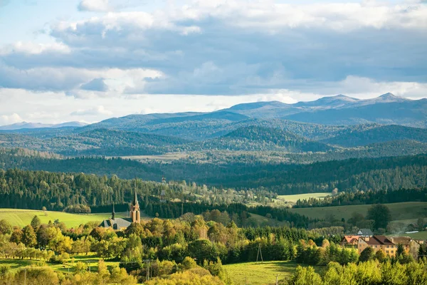 Bieszczady Bergen Fantastiska Visa Lutowiska Byn Från Viewpoint Sommar Skymningen — Stockfoto