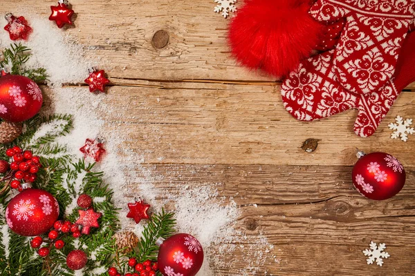 Weihnachtlicher Hintergrund Rote Weihnachtsschachtel Auf Rotem Hintergrund Grußkarte Weihnachten — Stockfoto